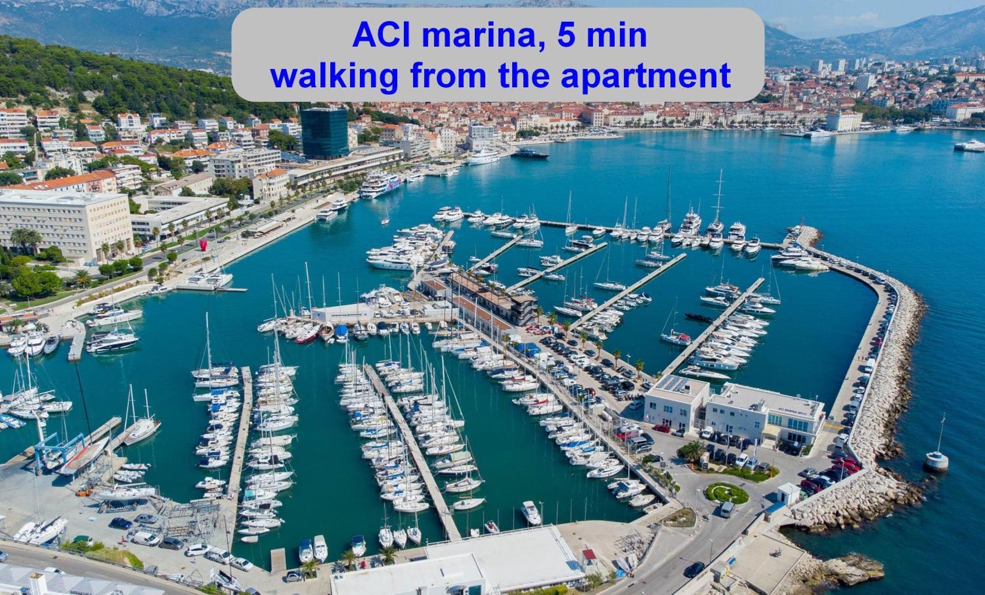 Beachfront Apartment Drazen, With Garden And Parking Split Exterior photo