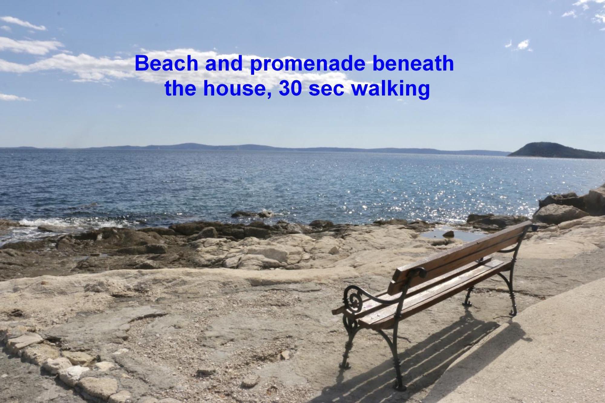 Beachfront Apartment Drazen, With Garden And Parking Split Exterior photo